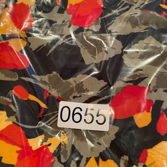 0655 LuLaRoe Size OS Leggings Tulip Print Orange and Yellow New - Picture 3 of 4
